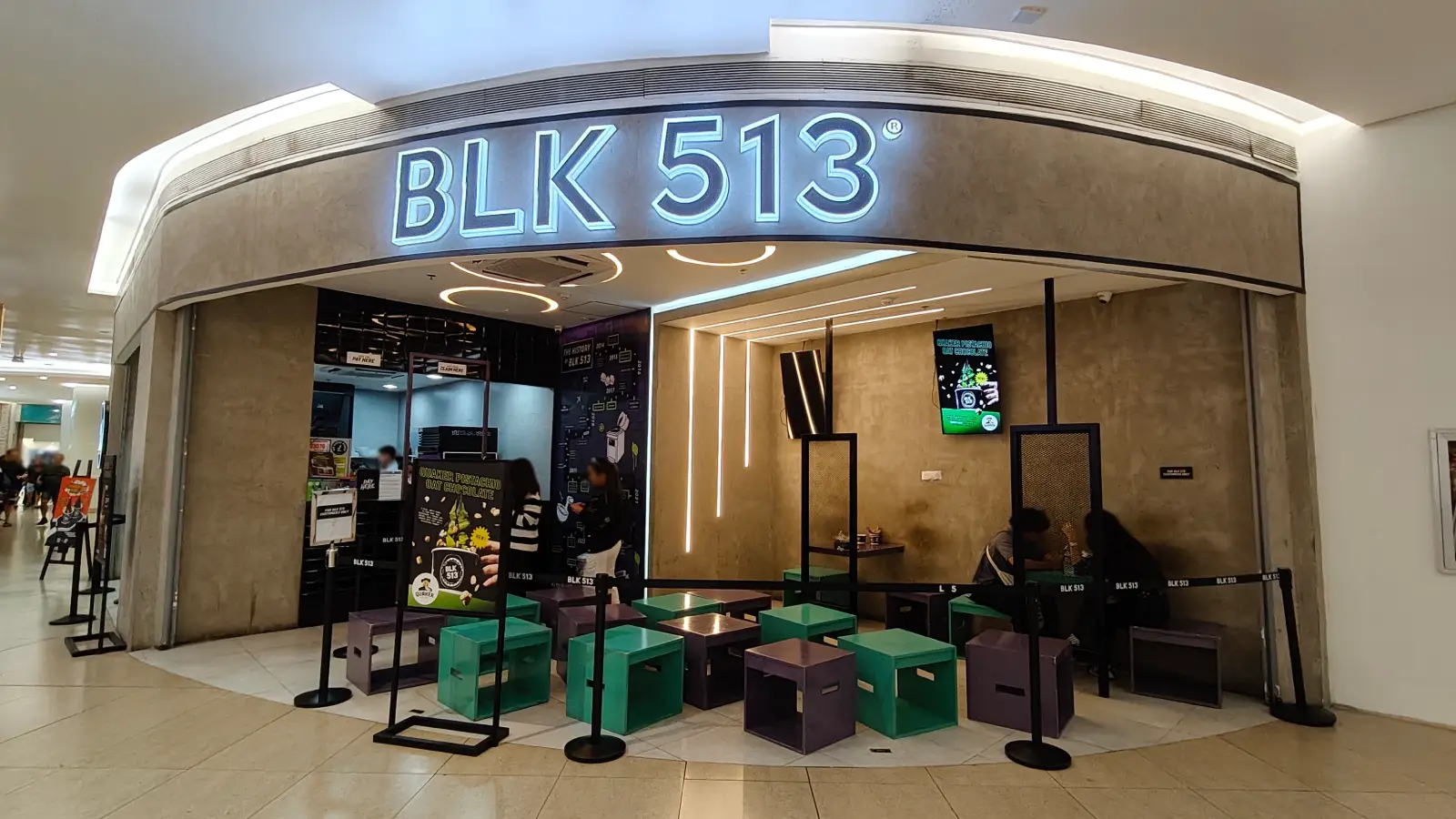 BLK 513 in Gateway Mall